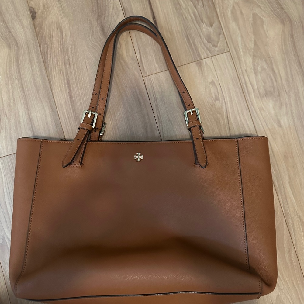 Tory Burch purse
